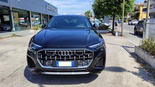 AUDI Q8 45 TDI quattro tiptronic Sport 