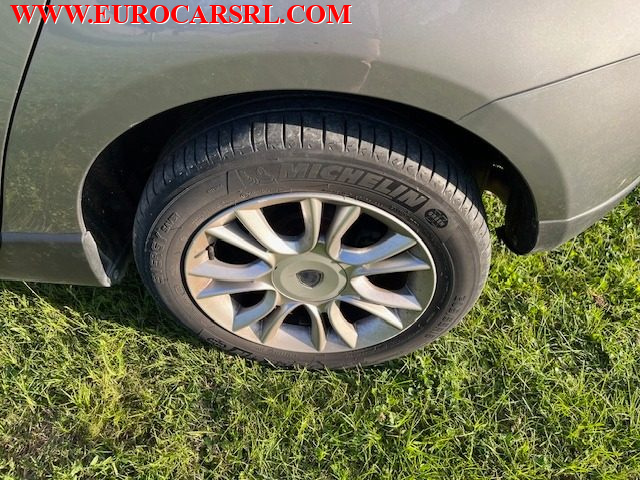 LANCIA Delta usata, con Alzacristalli elettrici