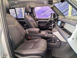 LAND ROVER Defender usata, con Sedile posteriore sdoppiato