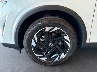NISSAN Qashqai usata, con Autoradio
