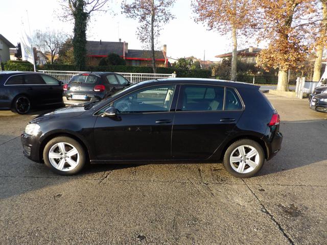 VOLKSWAGEN Golf usata, con Airbag