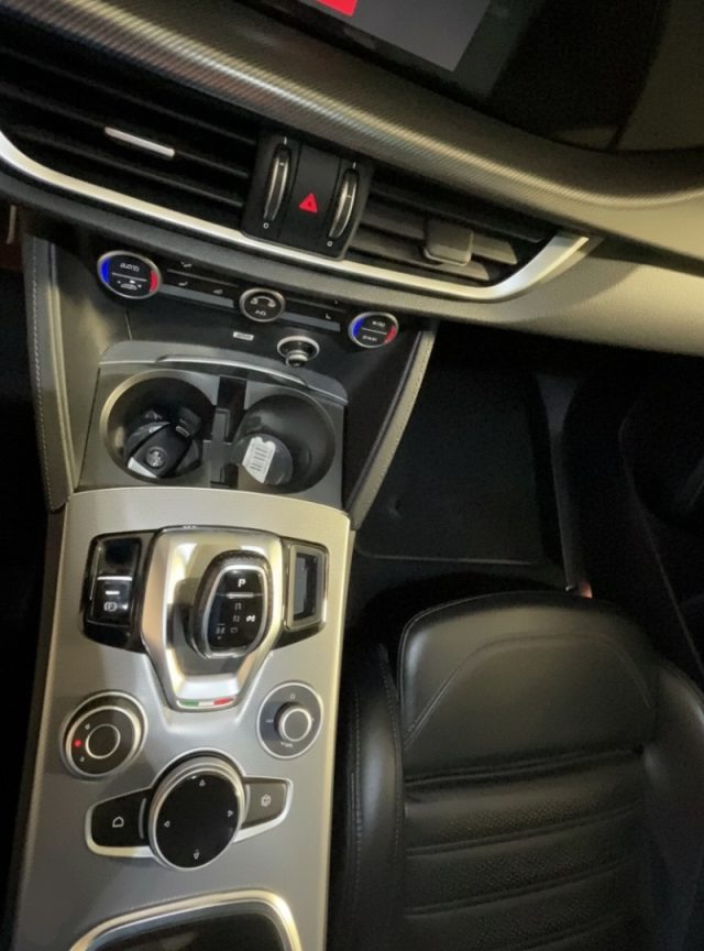 ALFA ROMEO Stelvio usata, con Controllo trazione