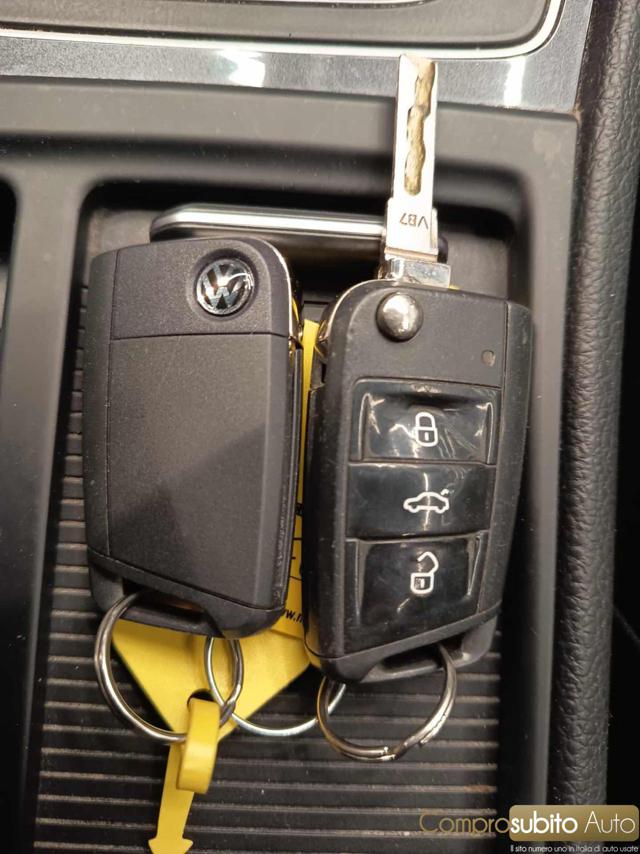 VOLKSWAGEN Golf usata 29