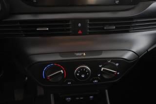 HYUNDAI i20 usata 10