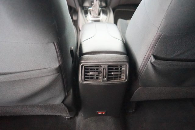 NISSAN X-Trail usata, con Riconoscimento dei segnali stradali