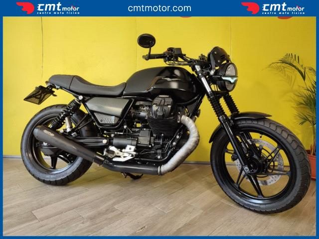 MOTO GUZZI V7 usata 0