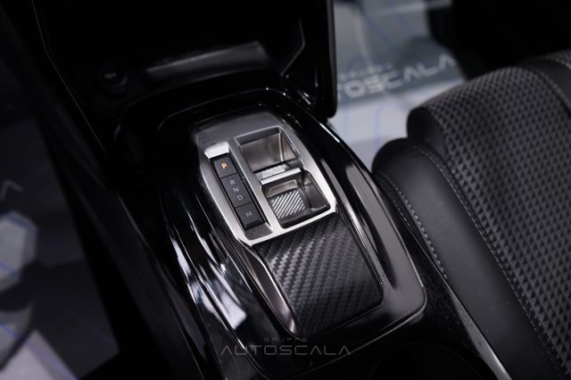 PEUGEOT 208 usata, con Controllo elettronico della corsia