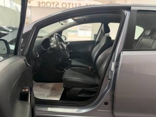 OPEL Corsa usata, con Controllo automatico clima