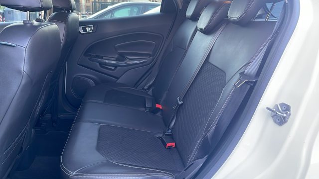 FORD EcoSport usata, con Specchietti laterali elettrici