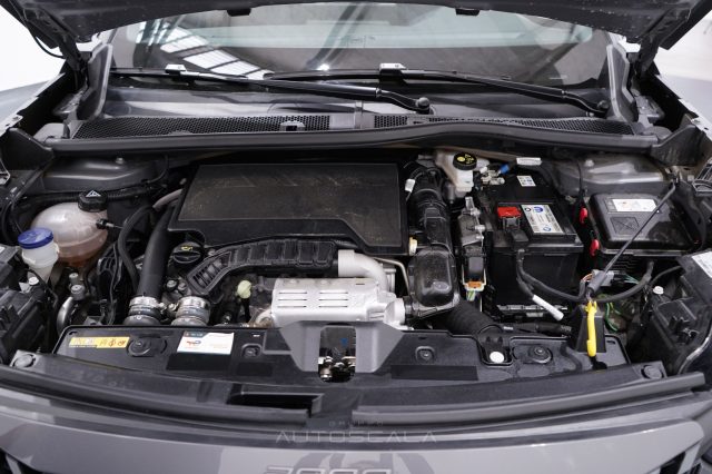PEUGEOT 2008 usata, con Apple CarPlay