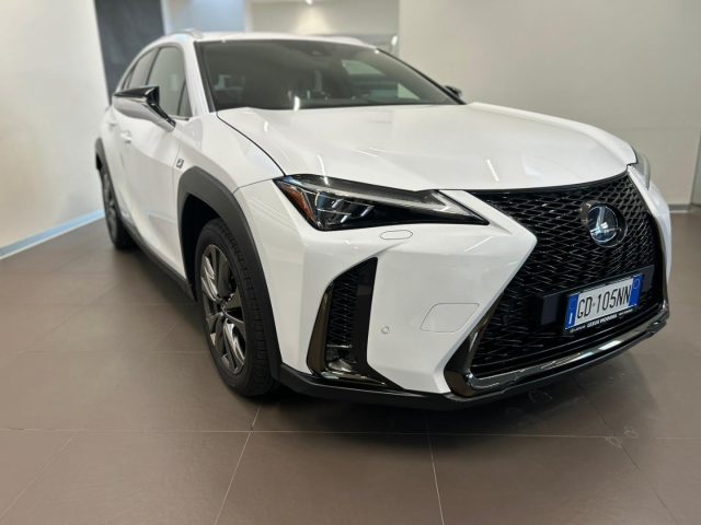LEXUS UX 250h usata, con Airbag laterali