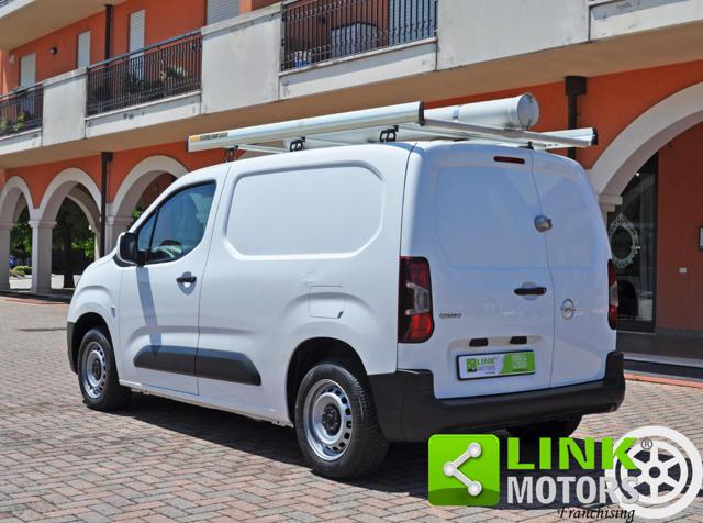 OPEL Combo usata, con Alzacristalli elettrici