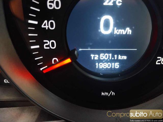 VOLVO V40 usata 29