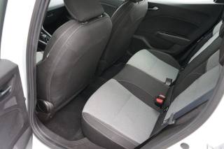 RENAULT Clio usata, con Sensori di parcheggio posteriori