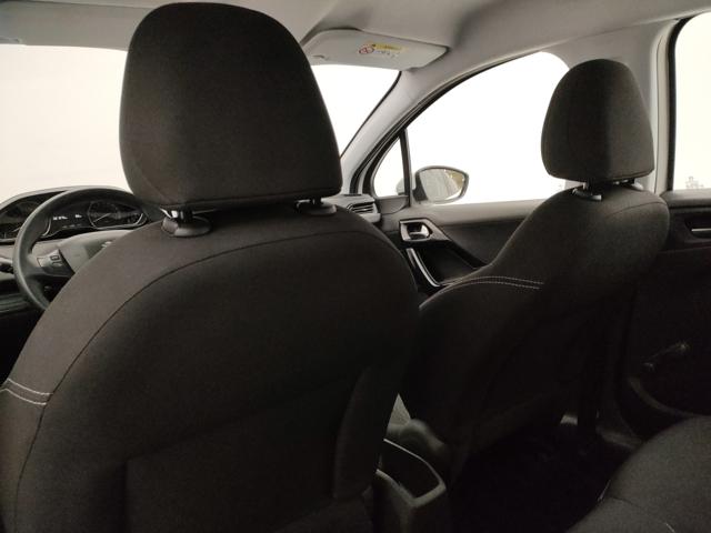 PEUGEOT 208 usata, con Luci diurne LED