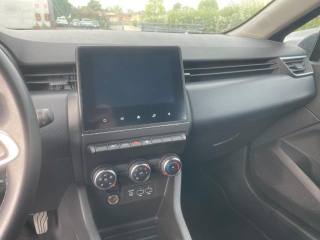 RENAULT Clio usata, con Controllo automatico clima