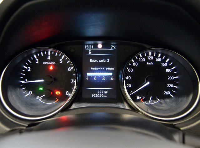 NISSAN Qashqai usata, con Climatizzatore