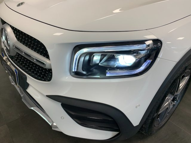 MERCEDES-BENZ GLB 200 usata, con Chiamata automatica per emergenze