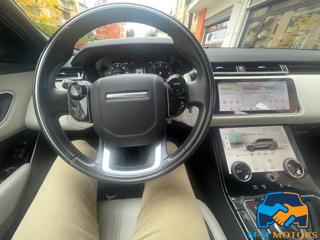 LAND ROVER Range Rover Velar usata, con Autoradio