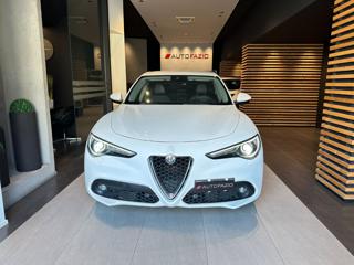 ALFA ROMEO Stelvio usata, con Volante in pelle