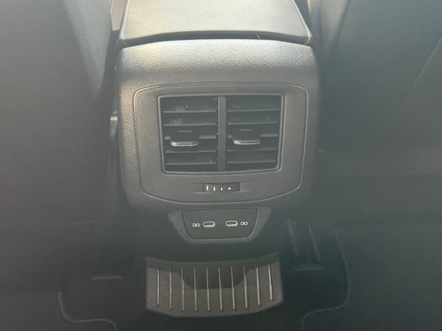 VOLKSWAGEN T-Roc usata, con Bluetooth