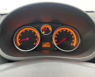 OPEL Corsa usata, con Climatizzatore