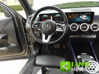 MERCEDES-BENZ GLB 200 usata 62