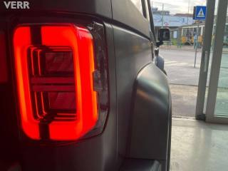 ICH-X K2 usata, con Fari LED