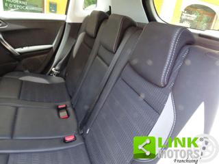PEUGEOT 2008 usata, con Climatizzatore