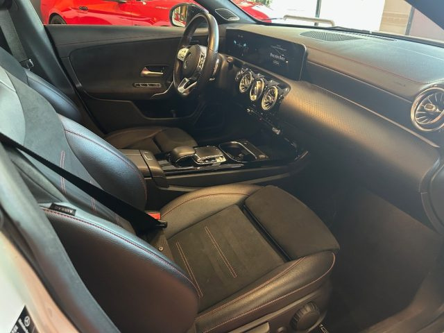 MERCEDES-BENZ CLA 220 usata, con Controllo elettronico della corsia