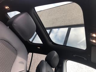 MERCEDES-BENZ GLB 200 usata, con Cruise Control