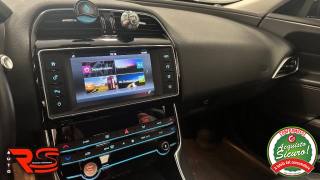 JAGUAR XE usata, con Volante in pelle