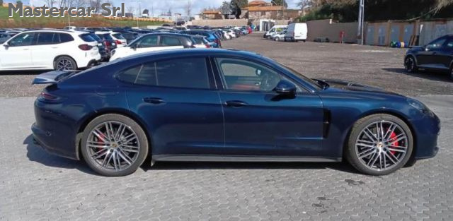 PORSCHE Panamera usata, con Autoradio