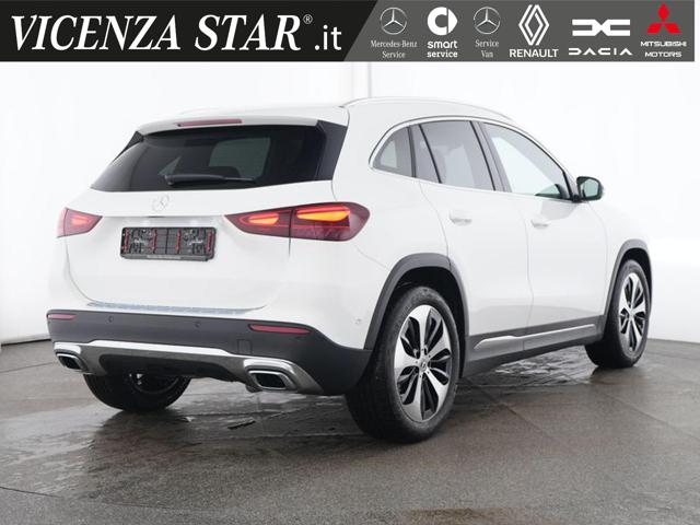 MERCEDES-BENZ GLA 180 usata, con Airbag laterali