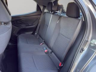 TOYOTA Yaris usata, con Airbag testa