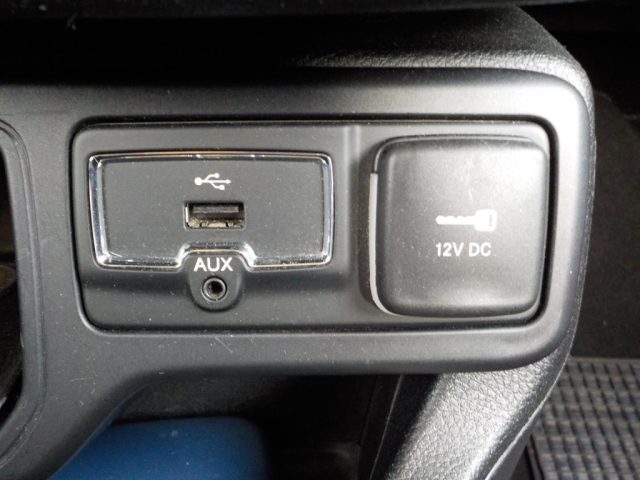 JEEP Renegade usata, con Touch screen
