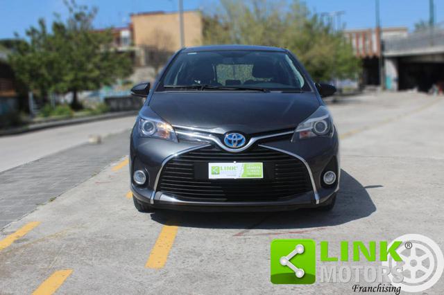 TOYOTA Yaris usata, con Airbag