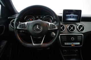 MERCEDES-BENZ GLA 200 usata, con Chiusura centralizzata