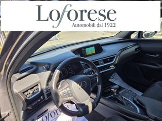 LEXUS UX 250h usata, con Airbag