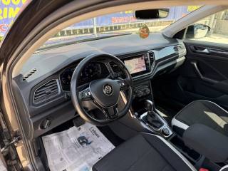 VOLKSWAGEN T-Roc usata, con Fari LED
