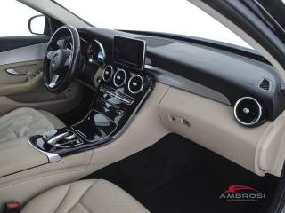 MERCEDES-BENZ C 200 usata 11