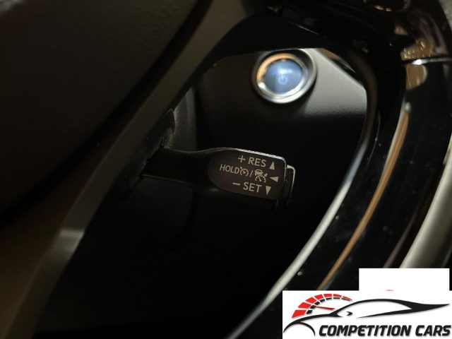 TOYOTA C-HR usata 21