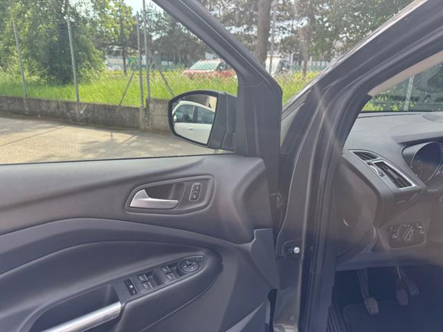 FORD Kuga usata, con Boardcomputer