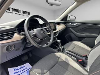SKODA Kamiq usata, con Boardcomputer