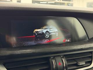 ALFA ROMEO Stelvio usata, con Climatizzatore automatico, 2 zone