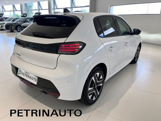 PEUGEOT 208 usata, con Autoradio