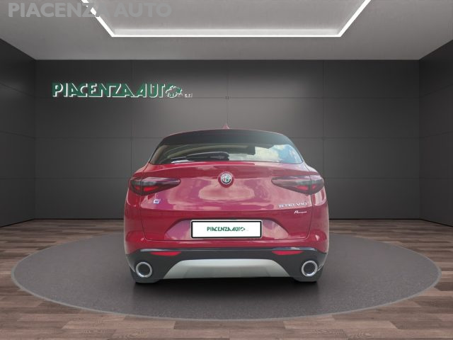 ALFA ROMEO Stelvio usata, con Alzacristalli elettrici