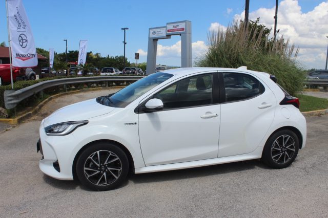 TOYOTA Yaris usata, con Cerchi in lega