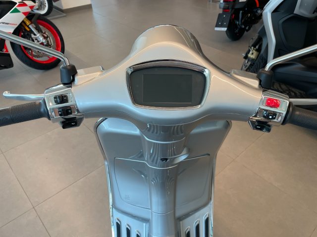 VESPA Elettrica usata 8