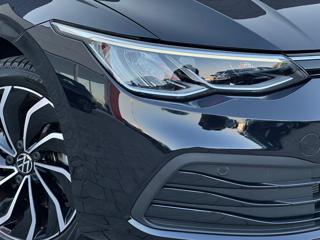 VOLKSWAGEN Golf usata, con Fari LED